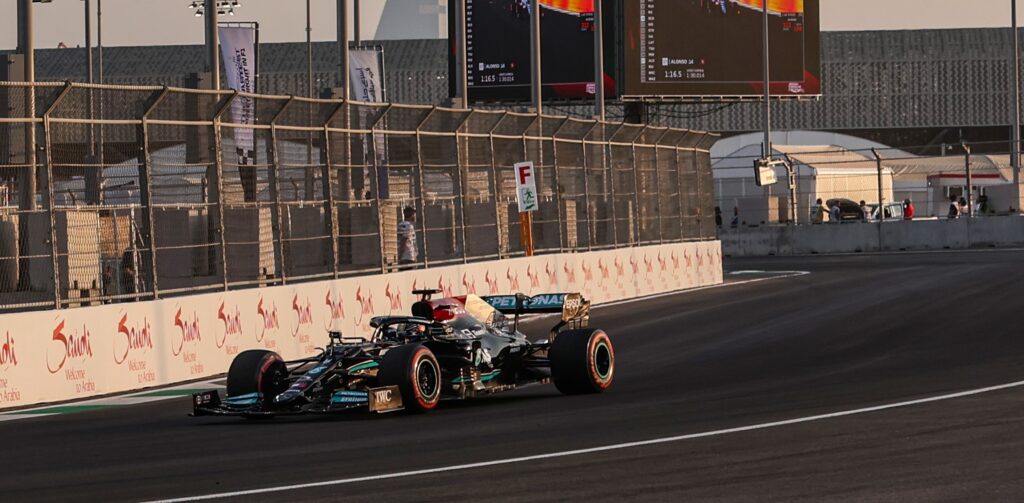 F1 | Analisi prove libere a Jeddah: Hamilton in forma, Verstappen gestisce