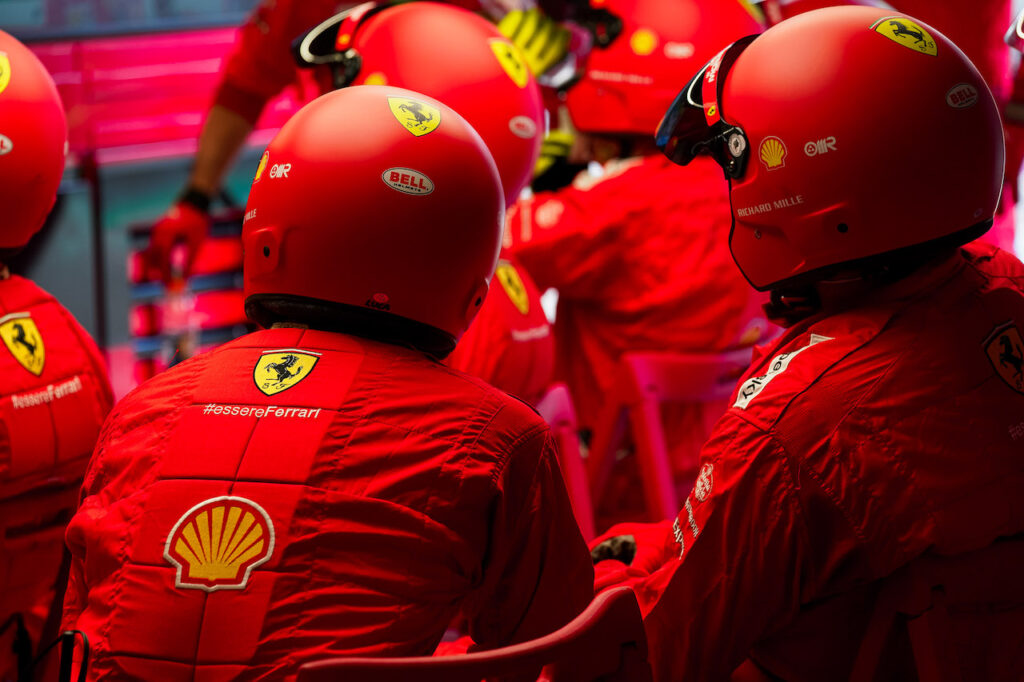 Formula 1 | Ferrari diventa “Technical Partner” di Bell Helmets