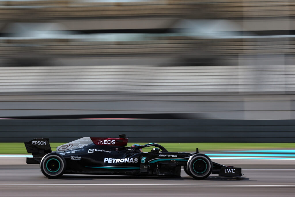 F1 | Test Abu Dhabi 2021, Day 1: De Vries su Mercedes il più veloce