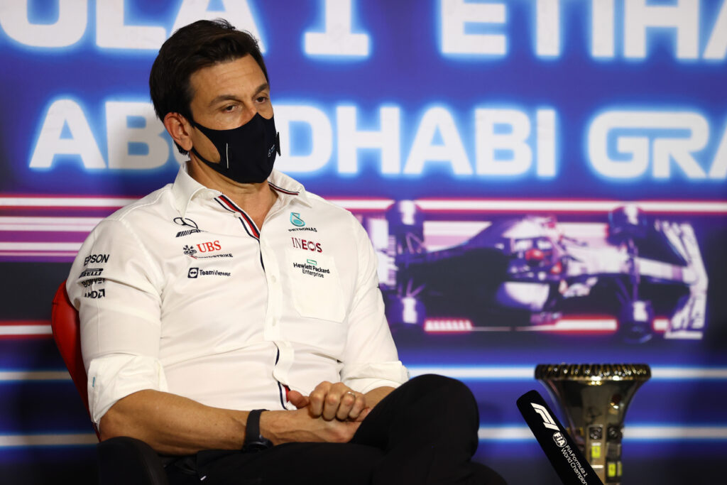 F1 | Wolff spiega il silenzio stampa di Hamilton: “Non trova ancora le parole”