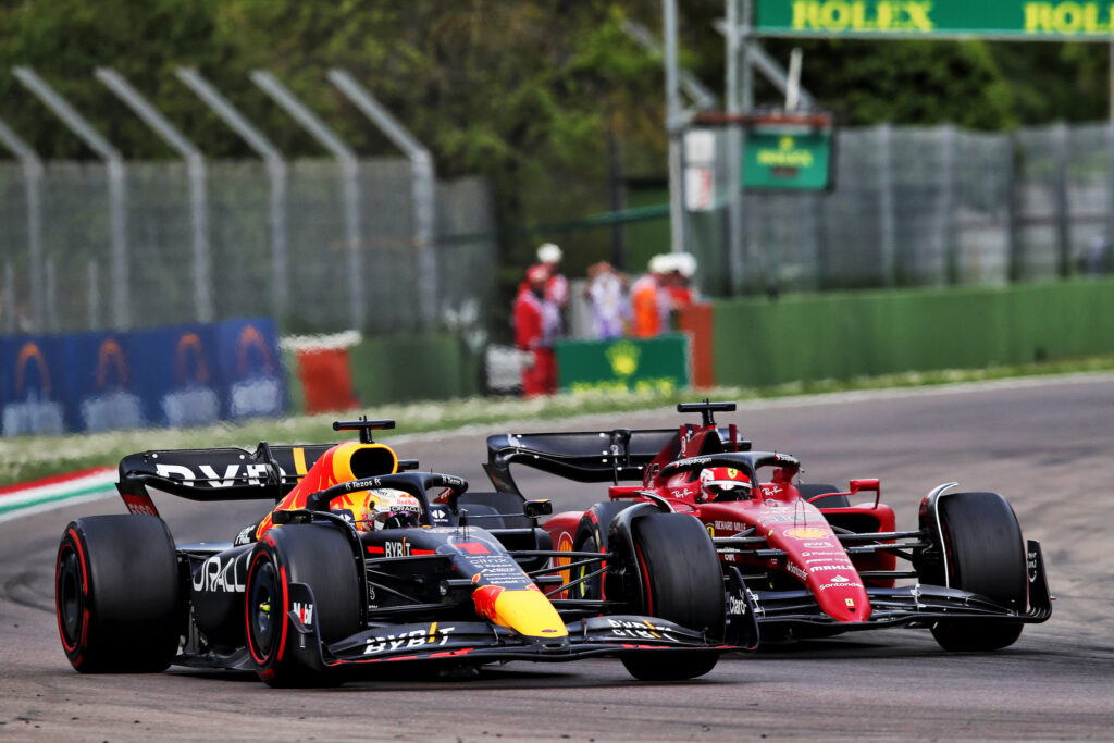 F1 | Ferrari, Leclerc perde di un soffio la battaglia con Verstappen nella Sprint