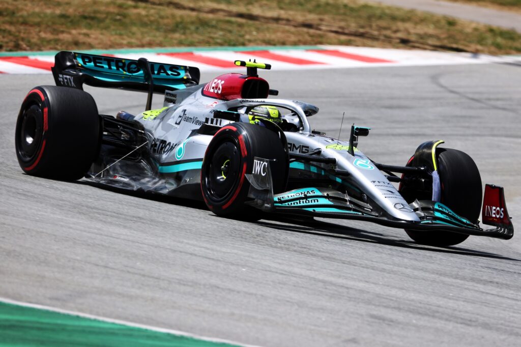 F1 | Mercedes, è un altro Hamilton: “Sono felice! La macchina ora è piacevole da guidare”