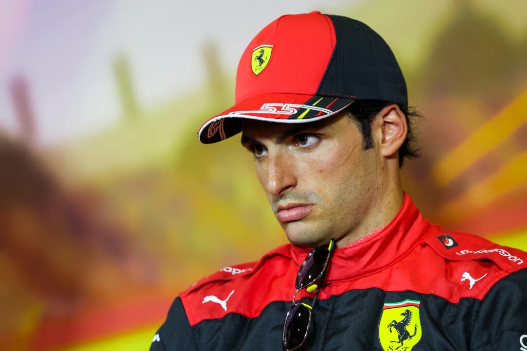Formula 1 | Ferrari, Sainz: “Faccio ancora fatica col posteriore, lo sento leggero”