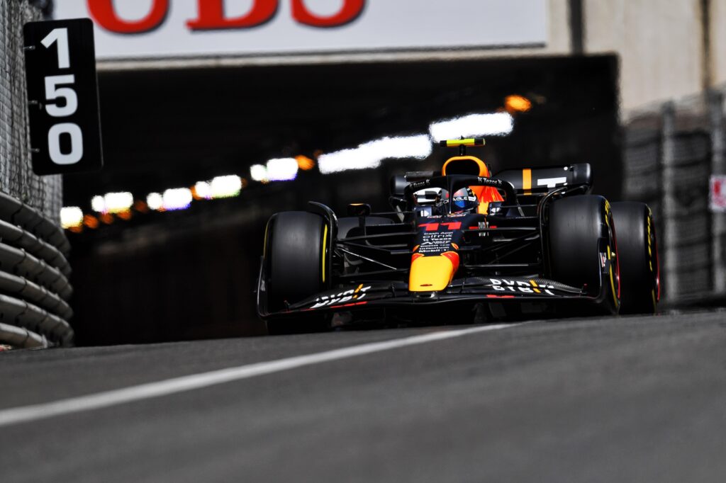 Formula 1 | Red Bull, Perez ammette: “Non ci aspettavamo un divario così grande con la Ferrari”