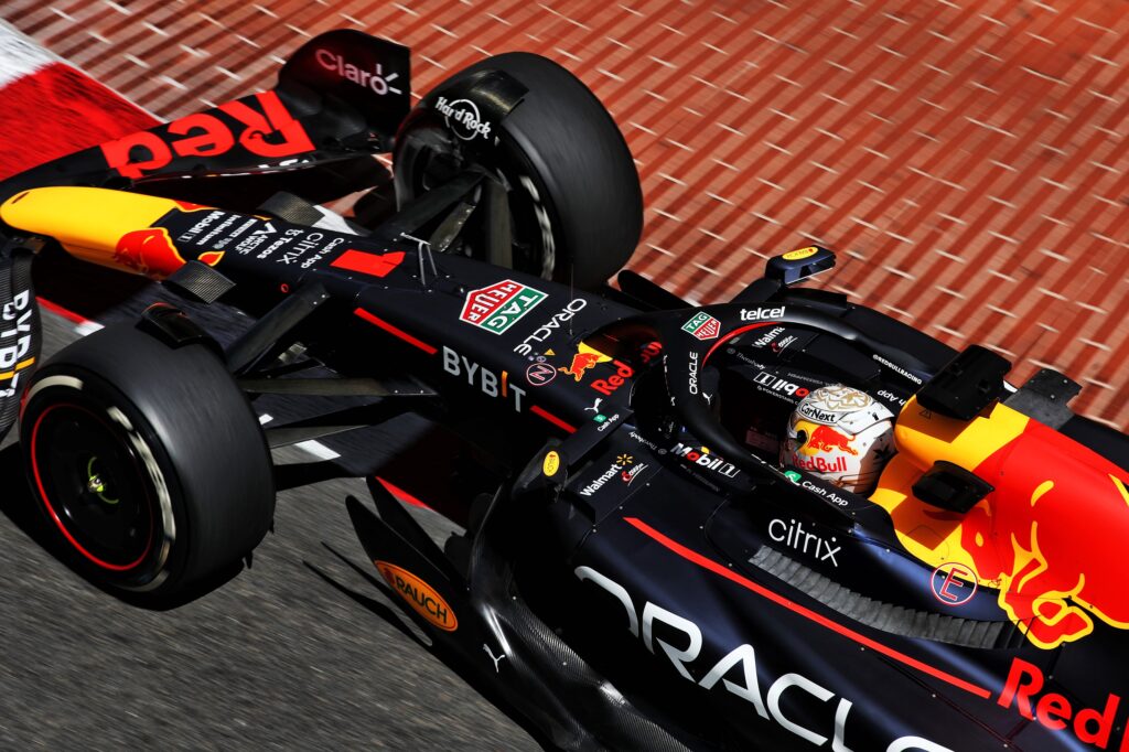 Formula 1 | Red Bull, Verstappen ammette: “Leclerc era troppo veloce per tutti”