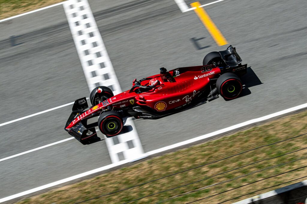 F1 | Dal testacoda alla pole, Leclerc si gode il sabato di Barcellona: “Qualifica difficile, ma sono contento”