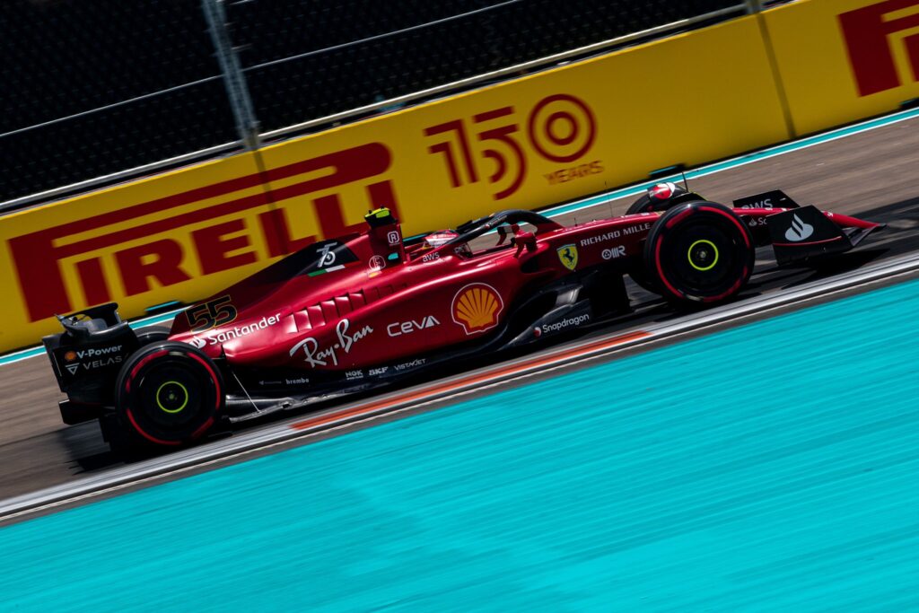 F1 | Ferrari, Sainz 2° nelle qualifiche di Miami: “Non è stato semplice ritrovare la fiducia”