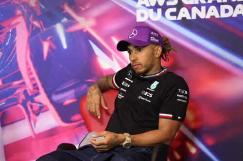 F1 | Hamilton duro dopo le parole di Piquet: “Media e Formula 1 non dovrebbero dare spazio a queste persone”