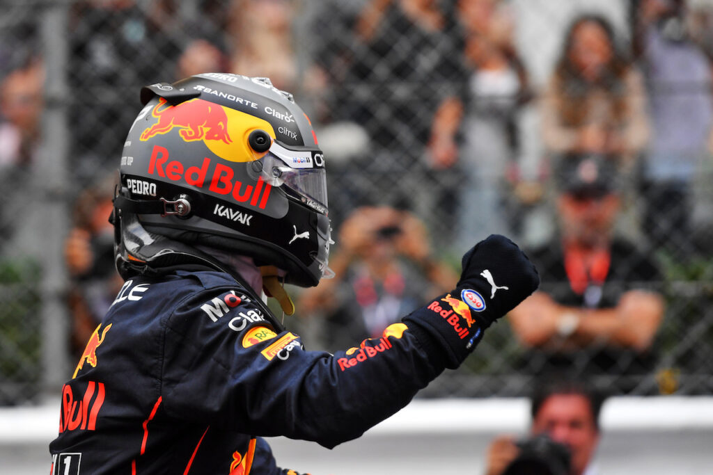 F1 | Red Bull, Marko: “Perez è pienamente in corsa per il titolo”