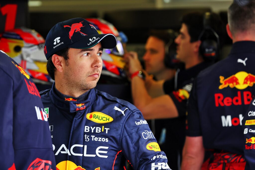 F1 | Red Bull, il fastidio di Perez: “Macchina lontana chilometri da quella provata al simulatore”