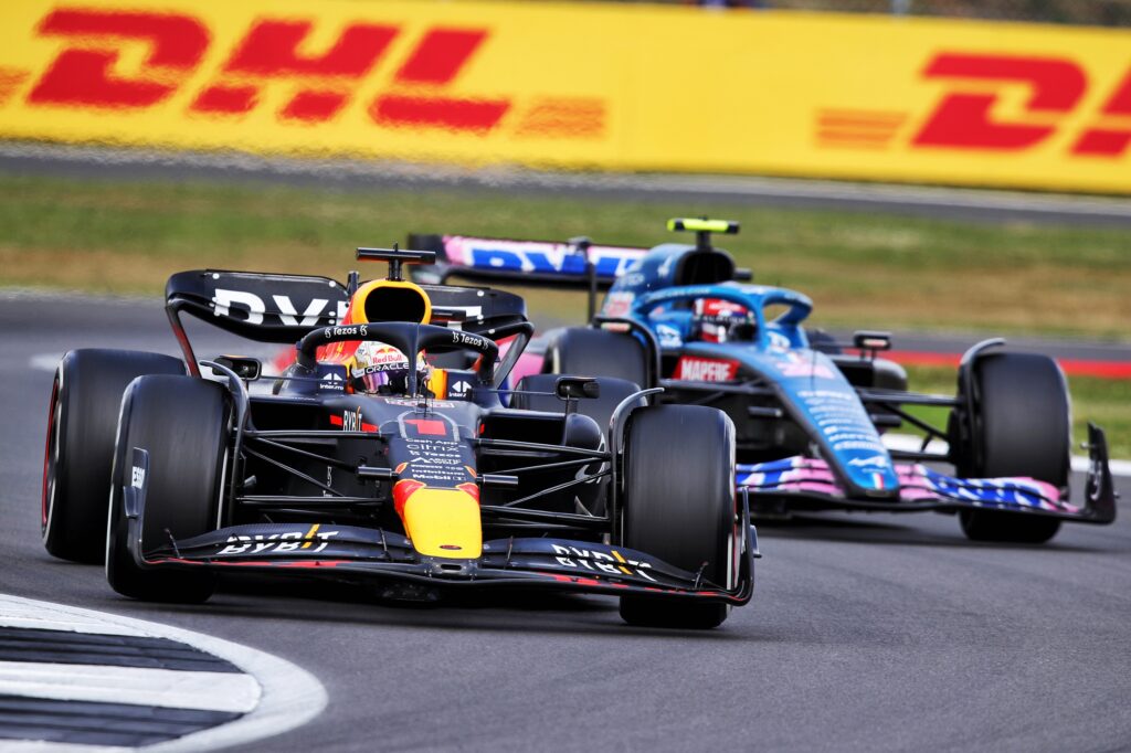 Formula 1 | Red Bull, Verstappen: “Non era una foratura, avevo il fondo distrutto”