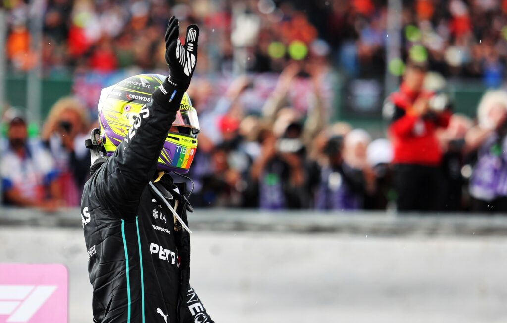 F1 | Mercedes, Wolff: “Lewis è stato fortissimo, la vittoria era alla nostra portata”