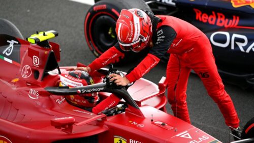 F1 | Sainz senior: “La Ferrari dovrà puntare su uno tra Carlos e Leclerc”