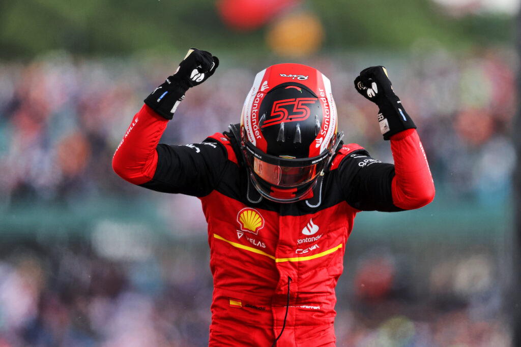 F1 | Ferrari, Sainz: “Difficile descrivere quello che è accaduto nella mia testa dopo il successo di Silverstone”