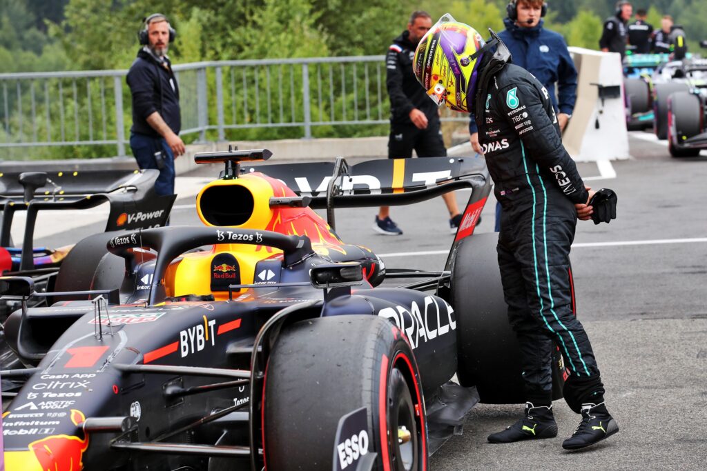 F1 | Mercedes, Shovlin: “La Red Bull ha fatto un altro sport a Spa”