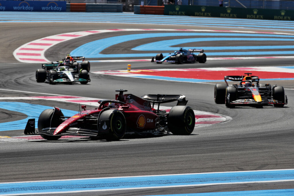 F1 | Leclerc e gli errori, Mekies: “Charles è un pilota veloce, non deve cambiare il suo stile”