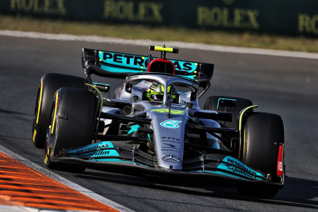 Formula 1 | Mercedes, Hamilton: “Siamo partiti bene”