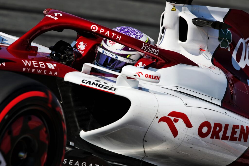 F1 | Alfa Romeo, Zhou: “Lavoriamo per migliorare le nostre prestazioni”