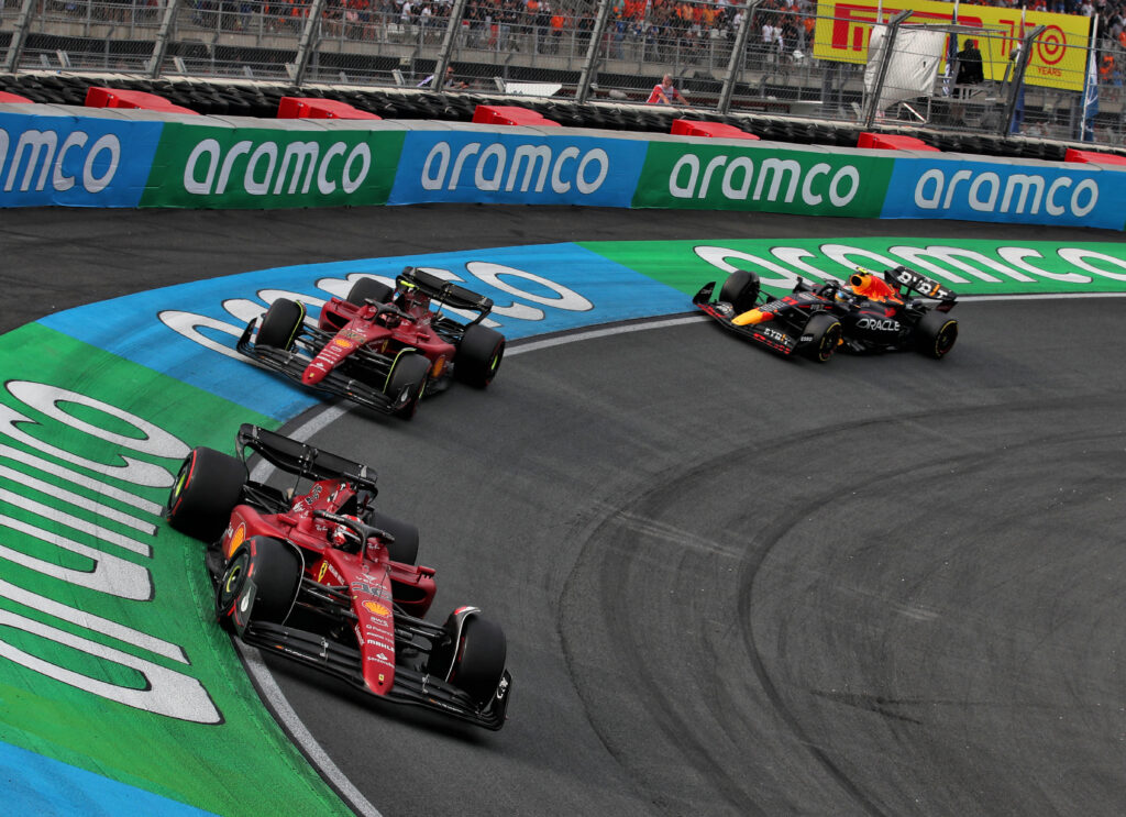Formula 1 | Villeneuve: “La Ferrari dovrà reggere una grande pressione a Monza”