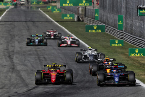 F1 | Sainz “on fire” a Monza: la rimonta dalla 18° alla 4° posizione [VIDEO]