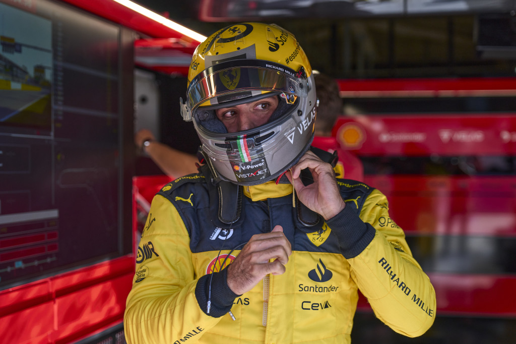 Ferrari, Sainz: «El Top 5 sería un buen resultado»