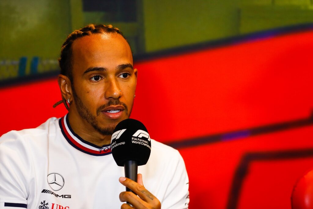 F1 | Mercedes, Hamilton: “Monza pista unica. Sarò costretto a rimontare più posizioni possibili”