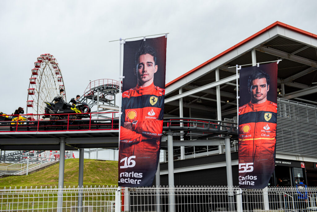 Formula 1 | Ferrari, Sainz e Leclerc in coro: “Giappone, terra unica”