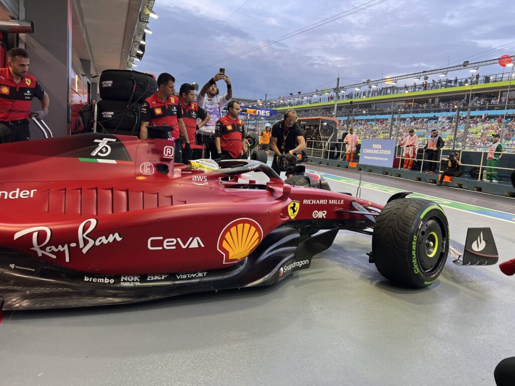 Formula 1 | Leclerc il più veloce nelle libere 3 bagnate di Singapore