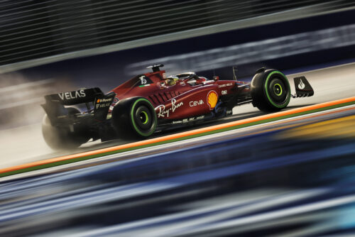 Formula 1 | Leclerc conquista la pole a Singapore, Verstappen non chiude l’ultimo tentativo