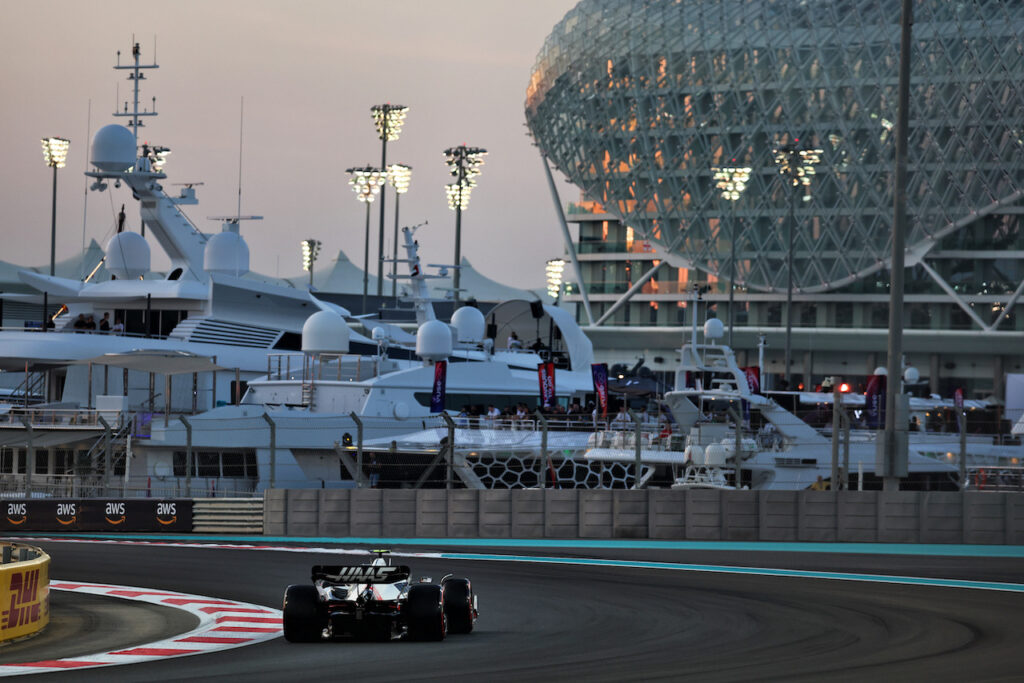 F1 | Haas, Schumacher dopo il venerdì a Yas Marina: “Più lenti delle nostre aspettative”