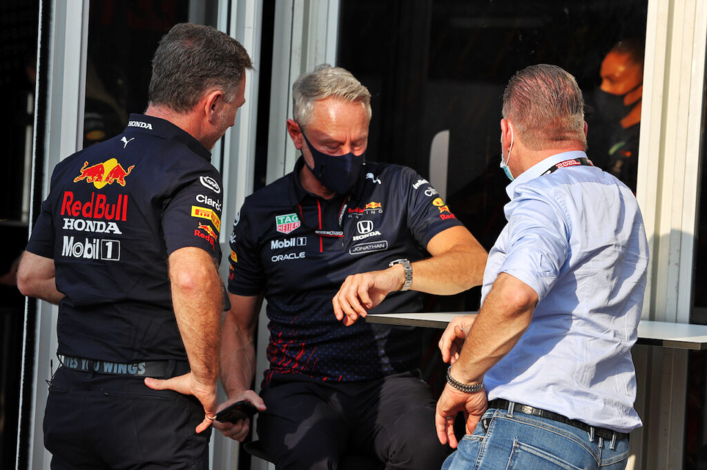 F1 | Jos Verstappen: “Red Bull ha svolto un grande lavoro di squadra”