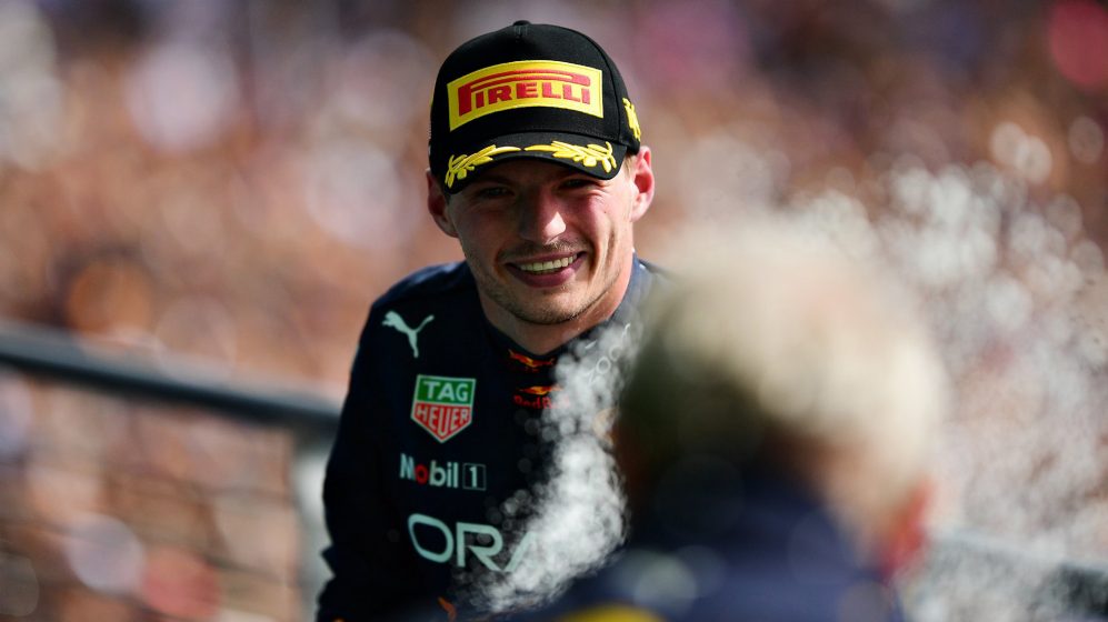 F1 | I colleghi votano Verstappen: Max eletto miglior pilota del 2022