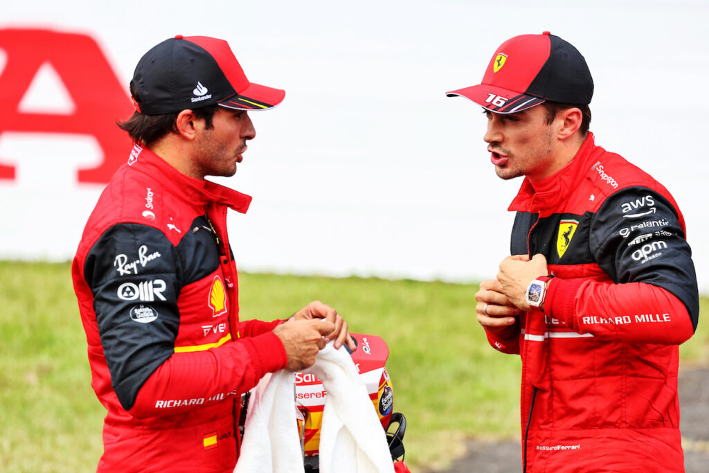 F1 | Trevor Carlin: “Sainz non ha la pressione di Leclerc e questo è un vantaggio”