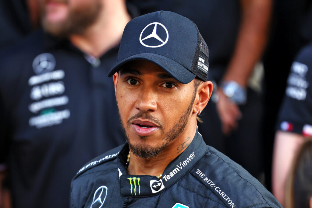 F1 | Hamilton in affari con Mercedes: pronto un contratto per il ruolo di ambasciatore