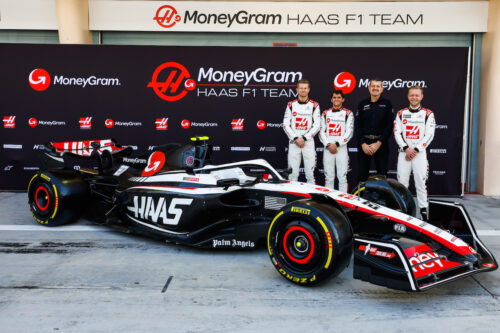 Formula 1 | Haas, VF-23 svelata ufficialmente in Bahrain [FOTO]