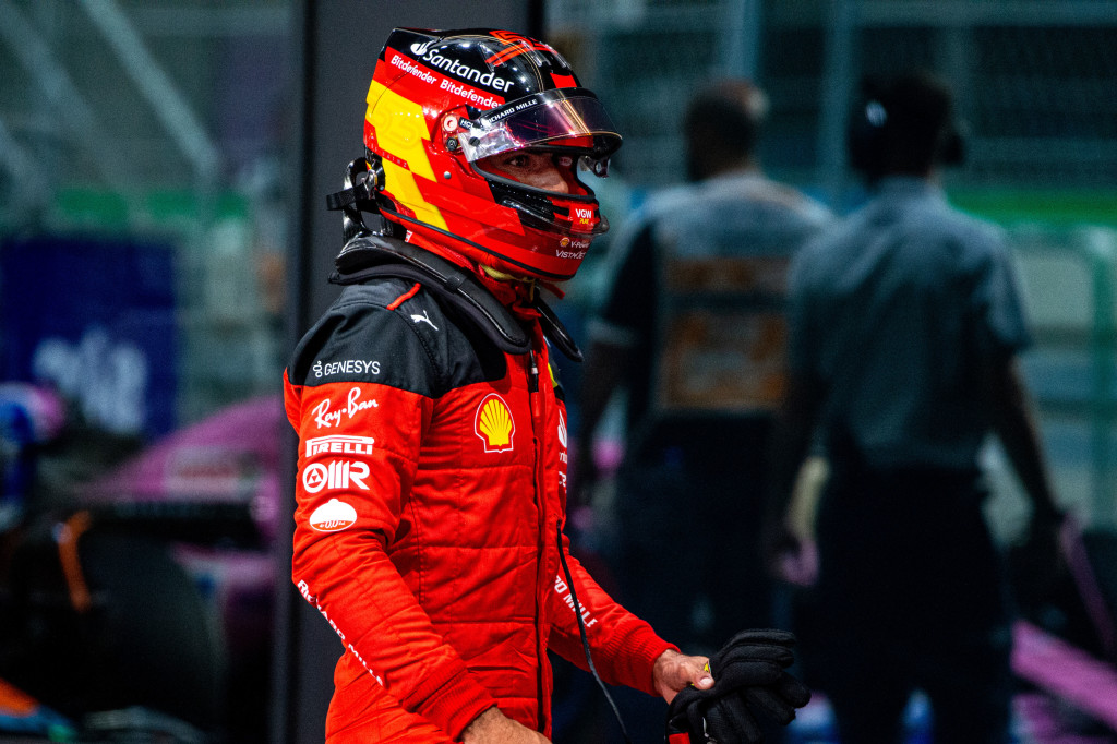 F1 | Ferrari, Sainz: “Il punto debole della macchina è il surriscaldamento gomme”