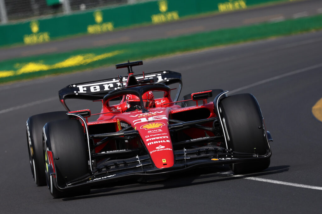 F1 | Ferrari, Leclerc secondo a fine giornata: “Ho buone sensazioni”