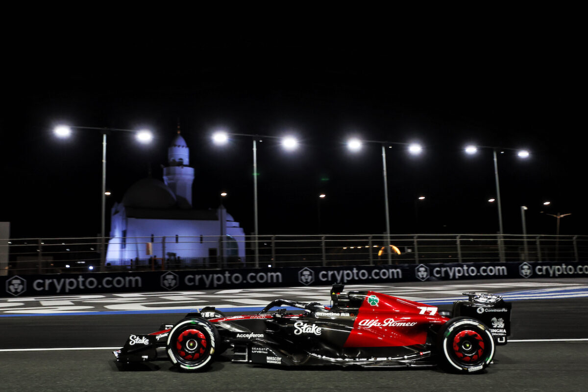 F1 | Alfa Romeo, difficult Friday for Bottas: 