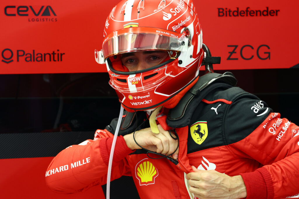 F1 | Wolff: “Leclerc impegnato e fedele al 100% alla Ferrari”