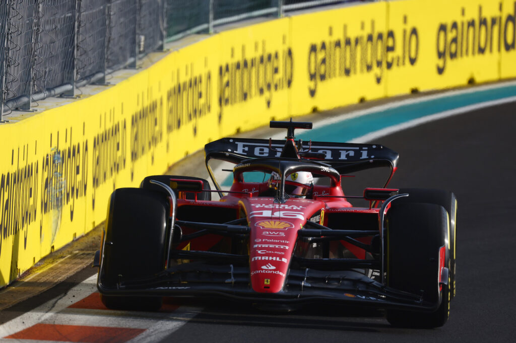 F1 | Brundle, bordata nei confronti di Leclerc: “Non riconosce i suoi limiti”