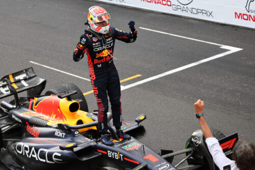 F1 | Red Bull, Max Verstappen trionfa a Monaco dalla pole