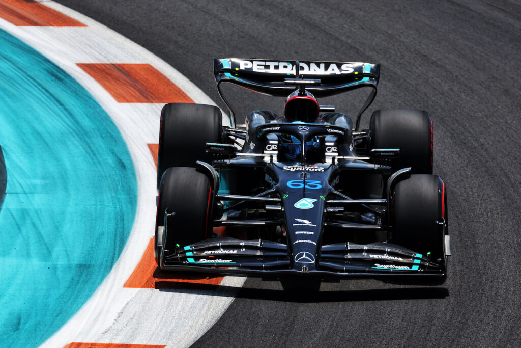 Formula 1 | Mercedes, Russell: “Ho sempre meno feeling con la macchina”