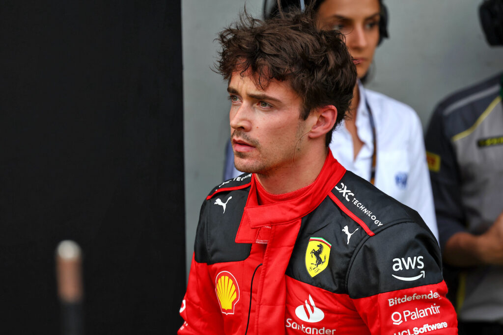 F1 | Ferrari, Leclerc ci crede: “Red Bull fortissima in gara ma io provo sempre a vincere!”
