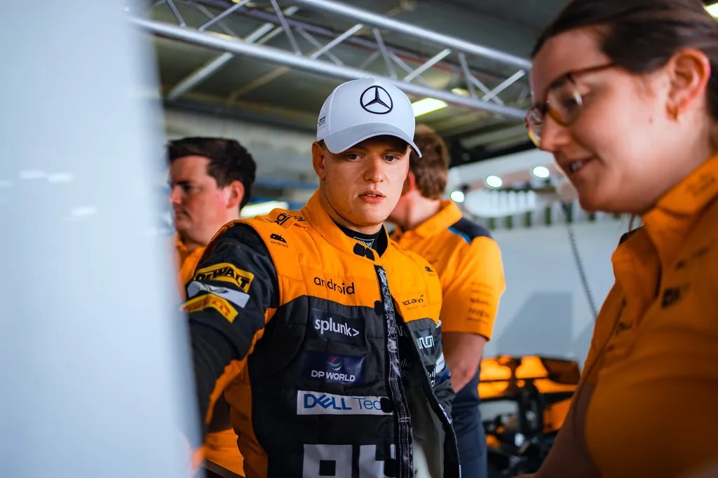 F1 | Mick Schumacher commenta il test con la McLaren: “Fantastico, abbiamo percorso tanti giri”
