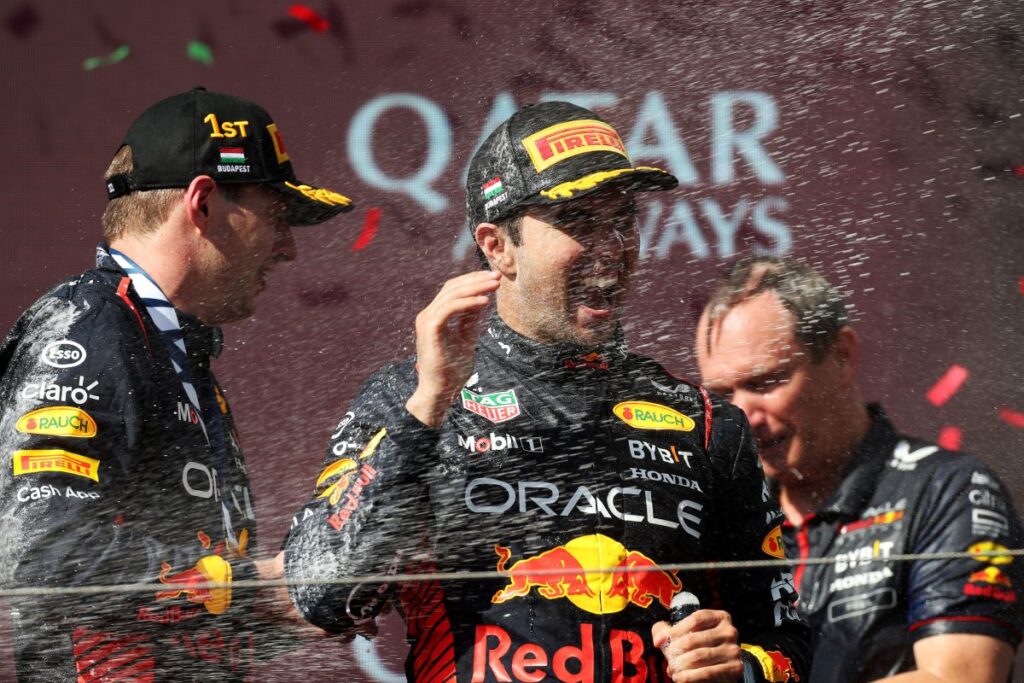 F1 | Perez stoppa le speculazioni: “La mia macchina è uguale a quella di Verstappen”