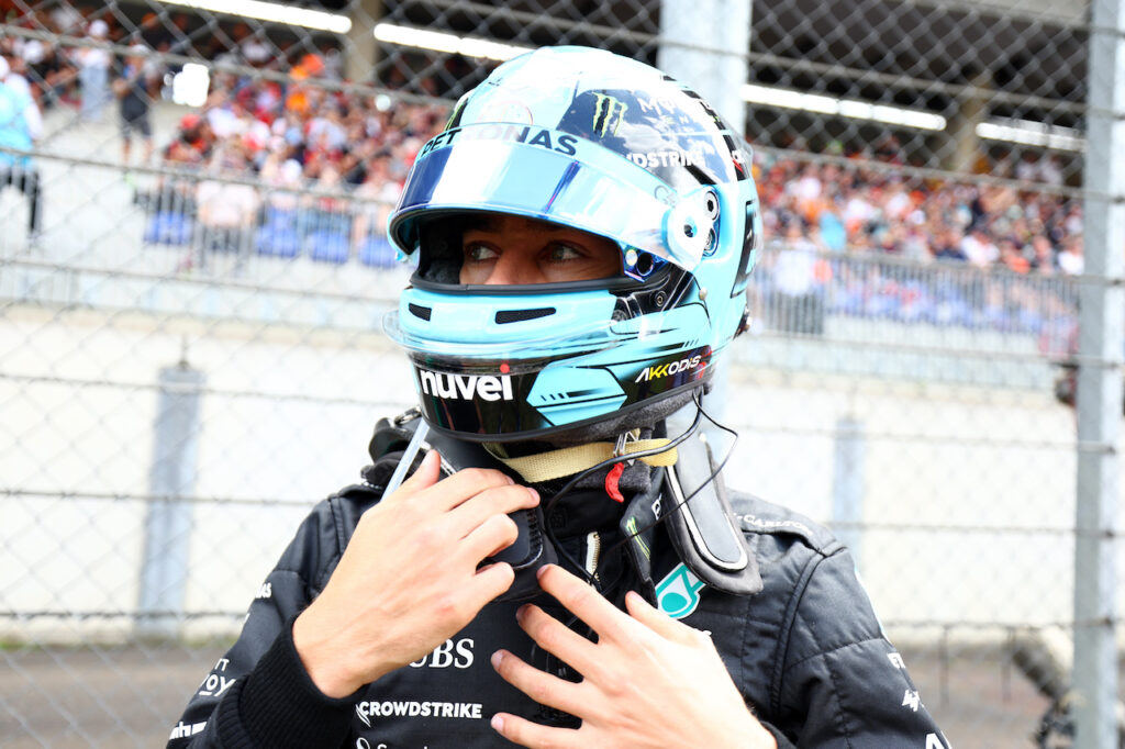 Formula 1 | Mercedes, Russell sulla scia di Hamilton: “Non mi aspettavo di essere così lento”