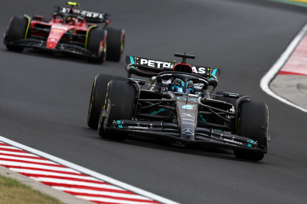 F1 | Mercedes, Russell ultimo nelle libere: “Solo gomme usate nella seconda sessione”