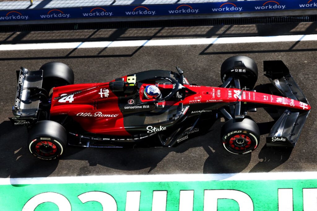 F1 | Alfa Romeo, Zhou è quinto: “Abbiamo dimostrato di avere un buon passo anche per la gara”