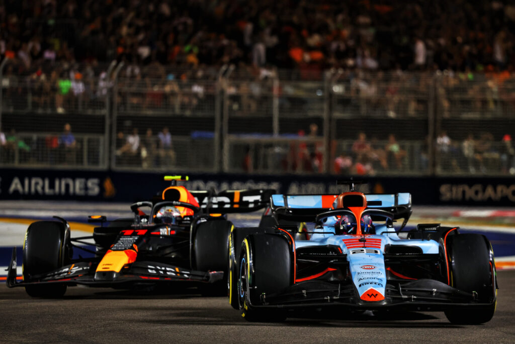 F1 | Williams, Albon fuori dai punti dopo il contatto con Perez