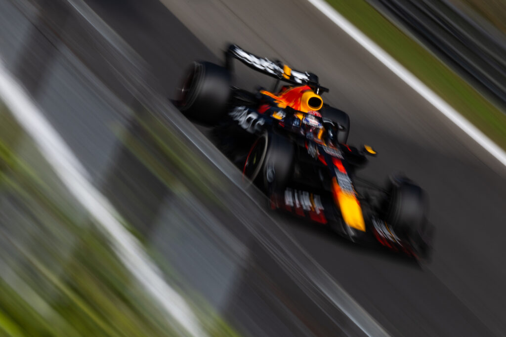F1 | Verstappen inarrestabile anche a Monza, sfida Sainz-Leclerc per il podio